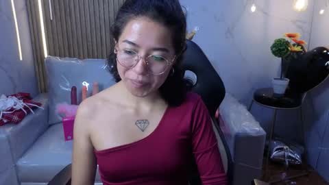 Snapshot of lynn_turner_ chatting on 03/09/26, 12:53 lynn_turner_ online show from 03/09/26, 12:53