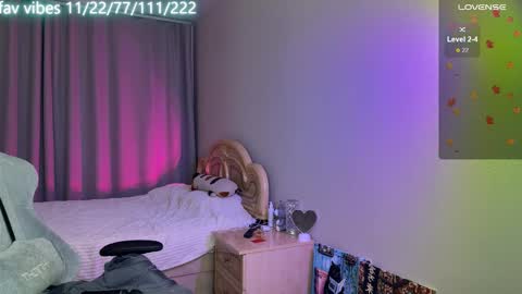 lynne_dawson online show from 10/08/25, 04:04