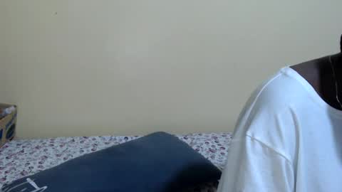 lyenne online show from 07/22/26, 02:03
