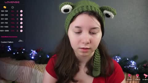 Lola online show from 12/24/24, 03:38