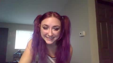 Snapshot of lynnkitten69000 chatting on 02/16/26, 07:43 Lynn online show from 02/16/26, 07:43