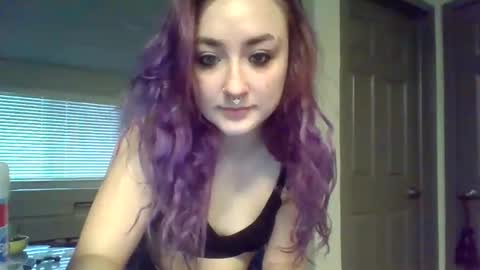 Snapshot of lynnkitten69000 chatting on 02/27/26, 01:00 Lynn online show from 02/27/26, 01:00
