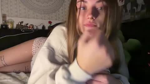 lynnxadams online show from 07/23/26, 04:10