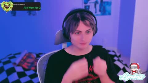 Snapshot of lyodass chatting on 12/10/24, 02:48 Lyodass online show from 12/10/24, 02:48
