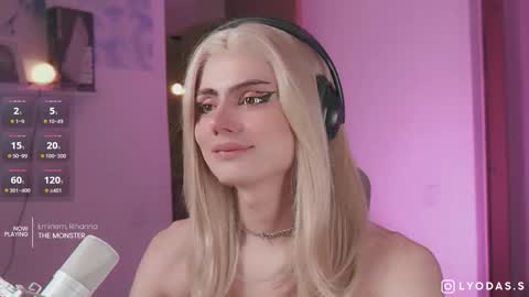 Lyodass online show from 09/16/25, 12:22