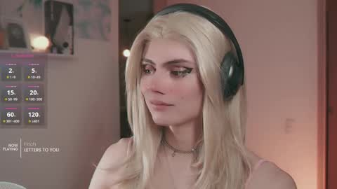 Lyodass online show from 09/24/25, 12:25