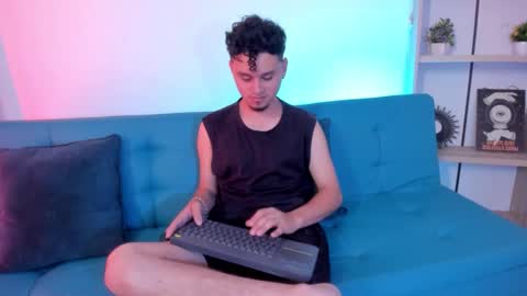 Andrew online show from 09/11/25, 03:23