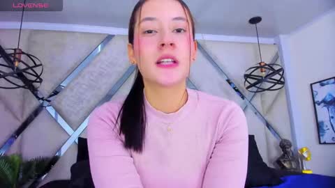 --- Lyra --- online show from 10/15/25, 10:32