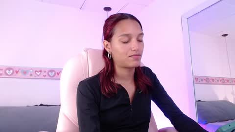 Snapshot of lyra_gh chatting on 01/16/25, 01:48 LYRA online show from 01/16/25, 01:48