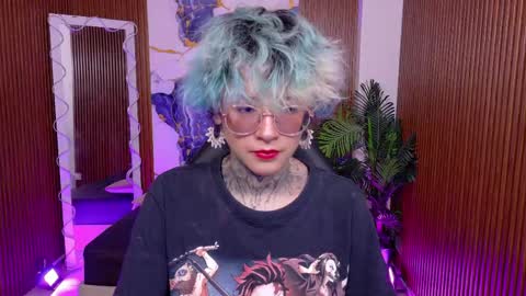 lyra_tay online show from 05/30/26, 07:00