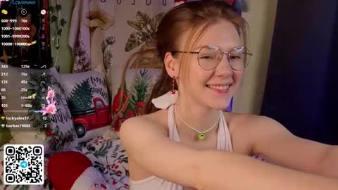 Lyra online show from 12/03/25, 12:18