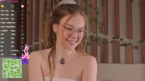 Snapshot of lyra_thenymph chatting on 07/25/26, 12:42 Lyra online show from 07/25/26, 12:42