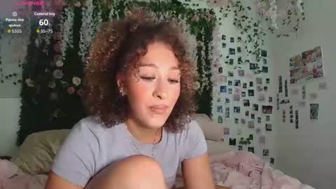 Lyra online show from 07/29/26, 12:31