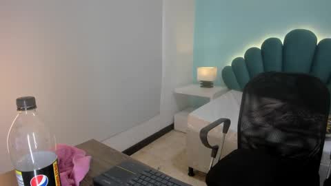 Snapshot of lysayrise chatting on 01/30/25, 02:25 lysayrise online show from 01/30/25, 02:25