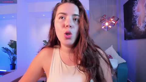 Snapshot of lyssa_muller chatting on 09/30/25, 02:00 Lyssa  Everyday From 0700 to 1630 Col Time online show from 09/30/25, 02:00