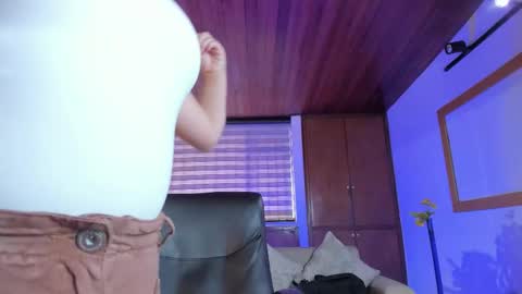 Snapshot of lyssa_muller chatting on 10/10/25, 02:38 Lyssa  Everyday From 0700 to 1630 Col Time online show from 10/10/25, 02:38