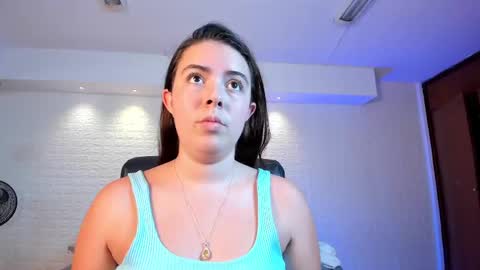 Snapshot of lyssa_muller chatting on 11/01/25, 02:08 Lyssa  Everyday From 0700 to 1630 Col Time online show from 11/01/25, 02:08