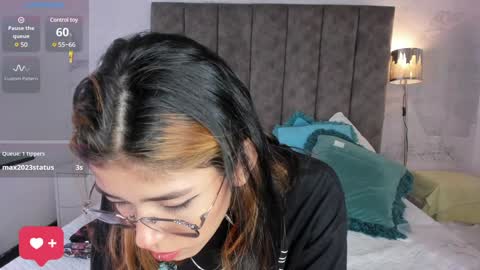 Lyxi online show from 01/16/25, 05:55