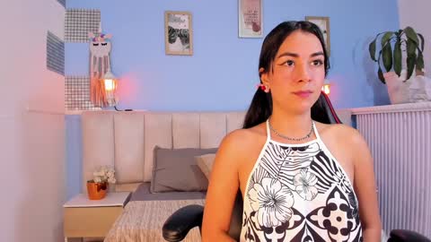 Lizzy smith  online show from 01/08/25, 10:37