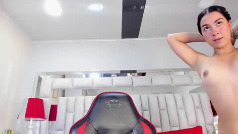 Lizzy smith  online show from 09/24/25, 09:07