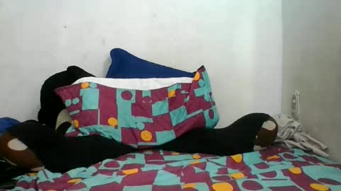 m0ntana777 online show from 09/23/25, 04:10