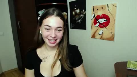 Vikki online show from 12/24/24, 02:01