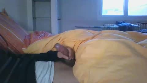 Snapshot of ma_nony69 chatting on 10/24/25, 04:14 ma_nony69 online show from 10/24/25, 04:14