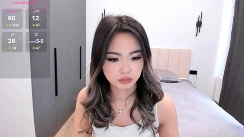 maakimita online show from 10/19/25, 07:42