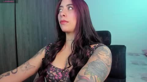 Snapshot of maazikeenx chatting on 03/09/26, 02:10 Sara online show from 03/09/26, 02:10