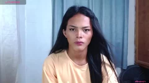 Divina online show from 05/08/26, 01:22
