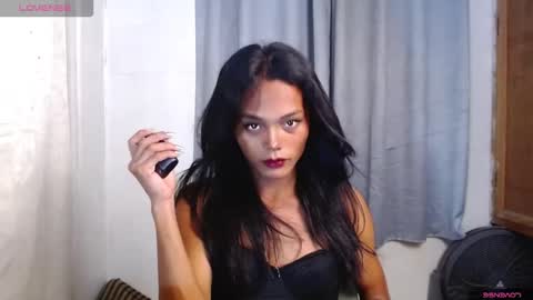 Divina online show from 05/25/26, 10:43