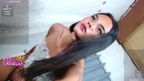 Divina online show from 06/26/26, 01:48