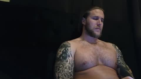 Snapshot of mac_drew chatting on 12/29/24, 11:39 mac_drew online show from 12/29/24, 11:39