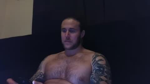 Snapshot of mac_drew chatting on 02/01/25, 07:15 mac_drew online show from 02/01/25, 07:15