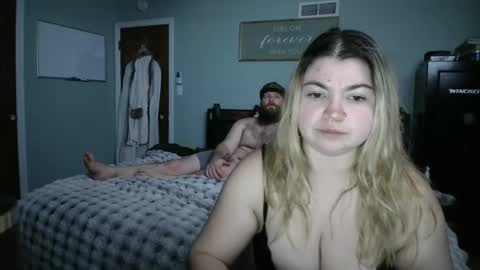 Snapshot of mac_n_cheeks chatting on 02/13/25, 12:46 mac_n_cheeks online show from 02/13/25, 12:46