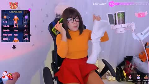 MacarenaIndependent model  online show from 11/26/25, 07:48