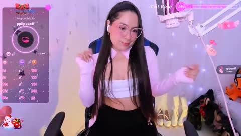 MacarenaIndependent model  online show from 11/29/25, 04:10