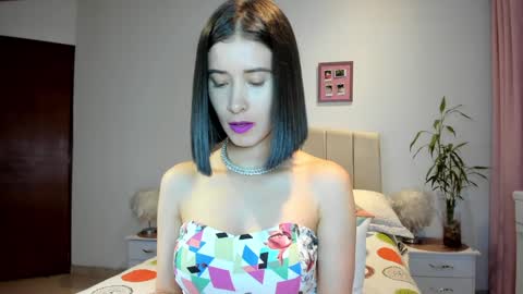 Macarena online show from 12/04/24, 01:47