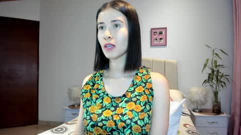 Macarena online show from 01/14/25, 01:58