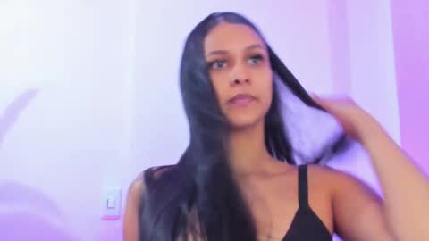 macarenasmith1 online show from 12/03/25, 11:08