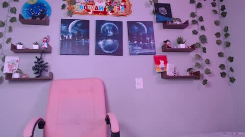 Macey Elliot Modelo Independiente online show from 12/28/24, 04:20