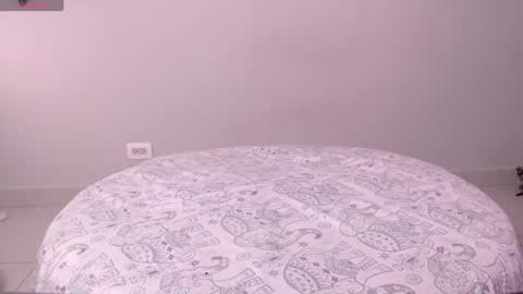 Macey Elliot Modelo Independiente online show from 01/14/25, 01:06