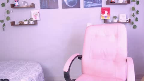Macey Elliot Modelo Independiente online show from 01/21/25, 05:30