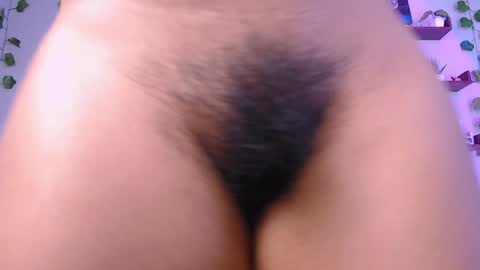 Macey Elliot Modelo Independiente online show from 02/07/25, 12:42
