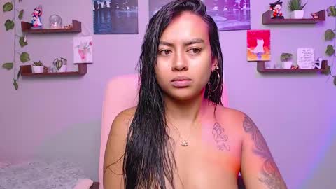 Macey Elliot Modelo Independiente online show from 02/11/25, 11:32