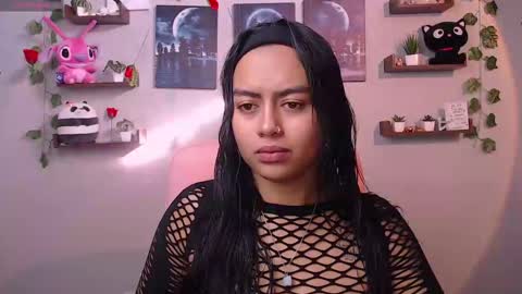 Macey Elliot Modelo Independiente online show from 03/11/25, 12:39