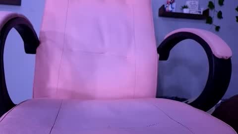 Macey Elliot Modelo Independiente online show from 09/18/25, 11:18