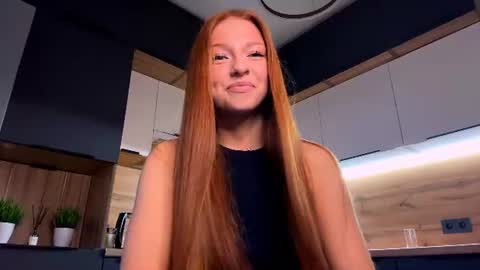 Nicole online show from 07/11/26, 12:13