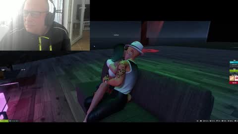 Snapshot of machinegun3dx chatting on 10/24/25, 07:49 Andy online show from 10/24/25, 07:49