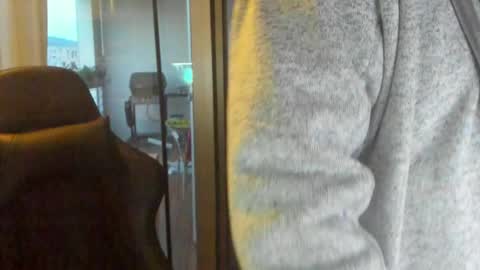 Snapshot of machinegun3dx chatting on 11/16/25, 06:41 Andy online show from 11/16/25, 06:41